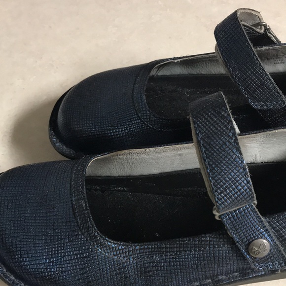 Alegria Belle Shoes - Size 39 / 9 /9.5 Excellent Condition Blue Black Iridescent - Picture 2 of 5